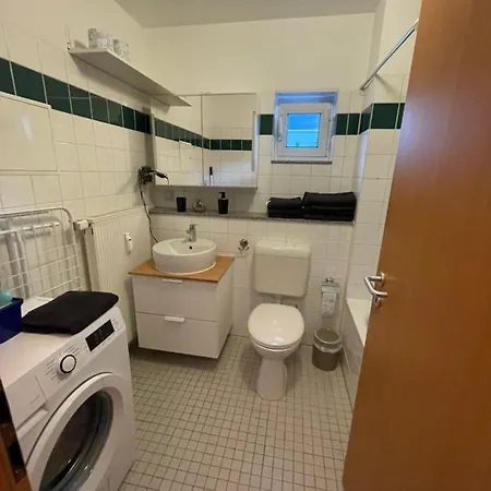 Ferienwohnung Mit 2 Zimmer, Kueche, Bad, In Саарбрюккен Экстерьер фото